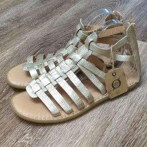 Born Challis Gold Metallic Leather Gladiator Wedge Sandals Size